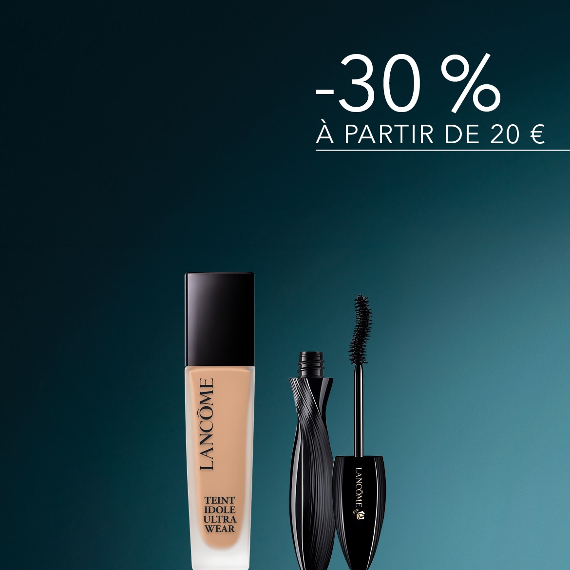 Découvrez le fond de teint Lancôme Teint Idole Ultra Wear dans un flacon en verre mat avec un capuchon noir, ainsi que le mascara Lancôme Hypnôse dans un emballage noir brillant, maintenant avec 30 % de réduction à partir de 20 euros.