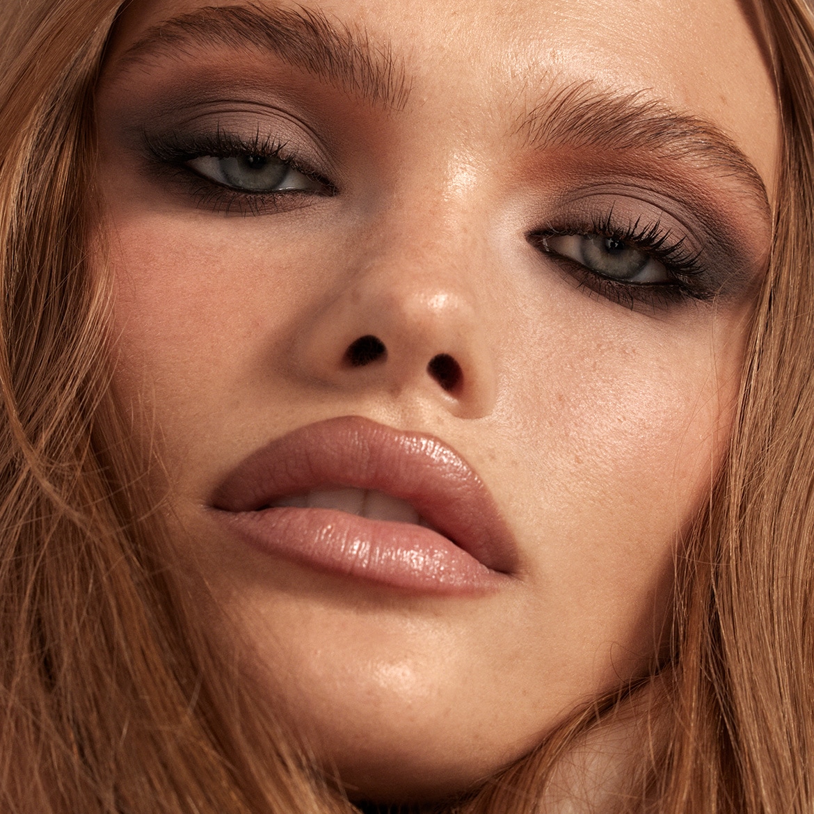 26-06-Brand-Activation-Morphe-ChromaplusEyeshadows-Brand-Highlight-Teaser-1170x1170-01.jpg